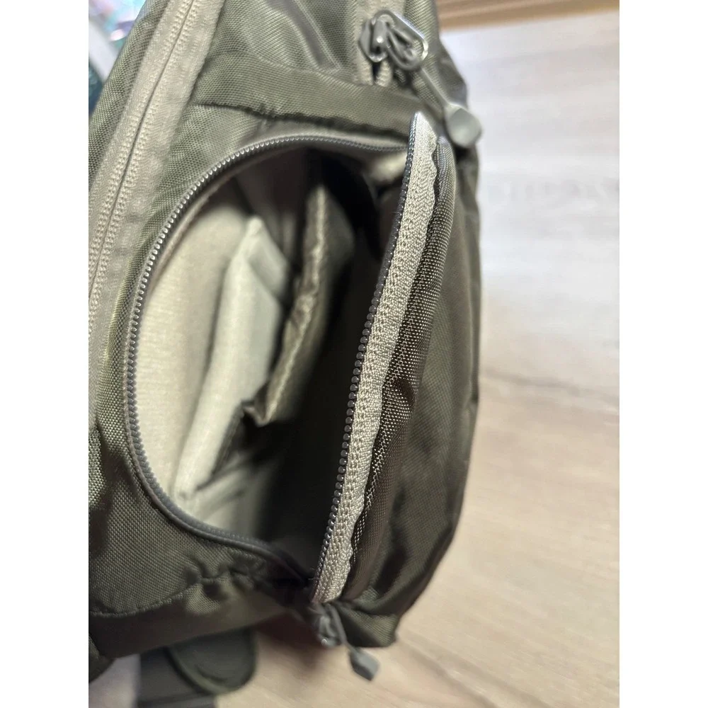 Lowepro Camera Sling Bag Crossbody Backpack Padded Gear Case Small Spot Gorpcore